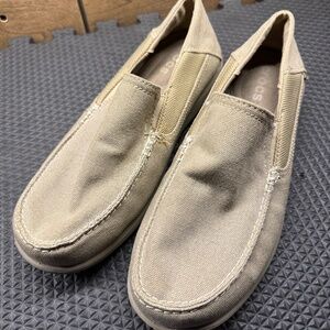 Crocs Santa Cruz Mens Size 9 Casual Loafer Slip On Brown Canvas shoes 202056